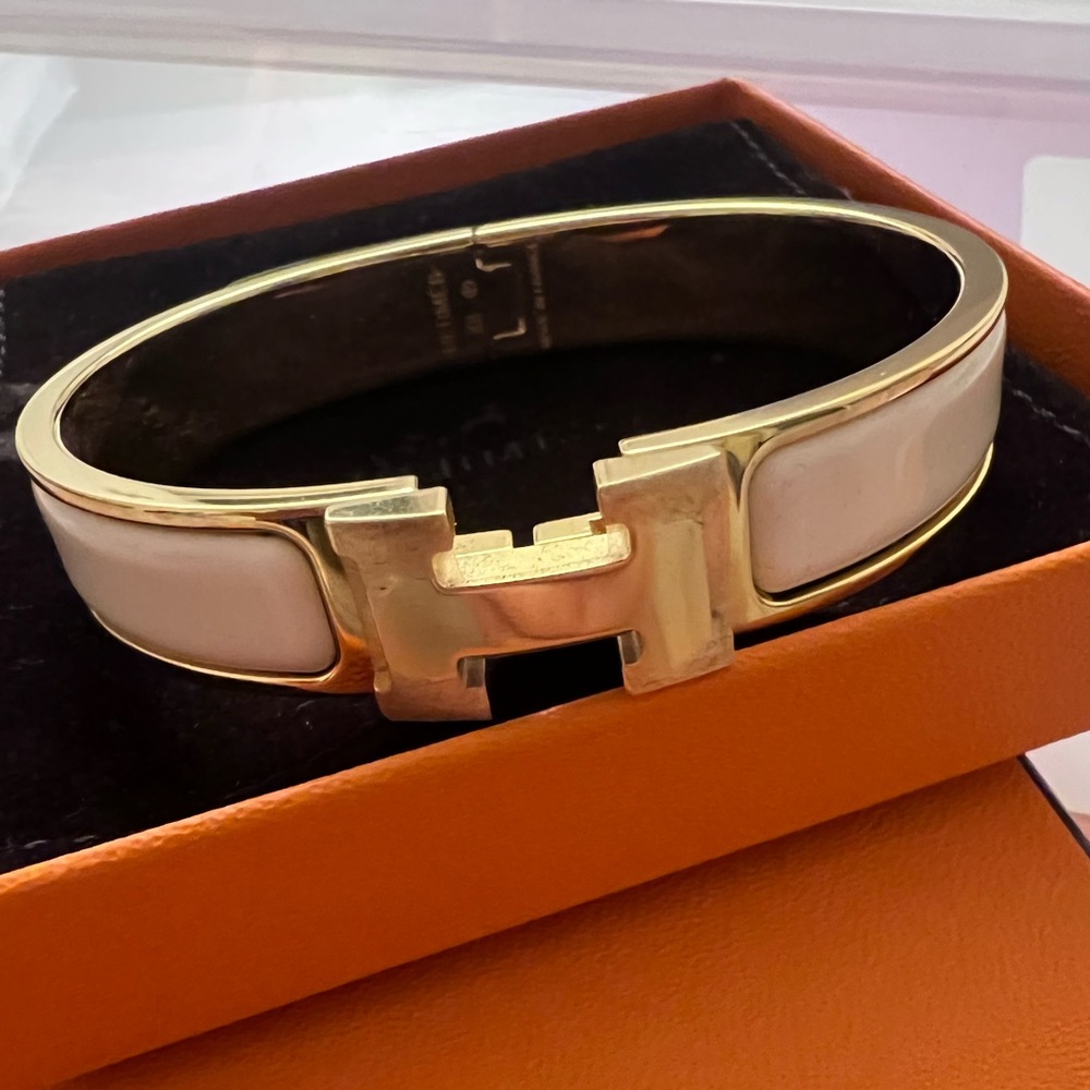 New authentic Hermes Clic H bracelet